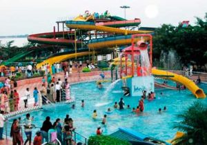 Family Getaway 4 Days 3 Nights hyderabad Trip Package